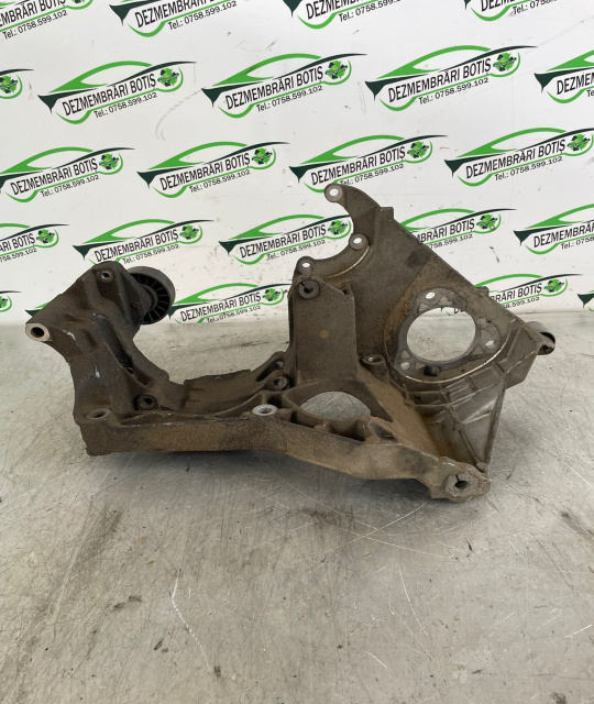 Suport alternator 038 903 113H Skoda Octavia [1996 - 2000] Liftback 5-usi 1.9 TDI MT (110 hp)