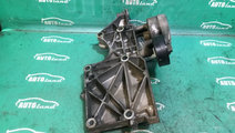 Suport Alternator 03g903143a Volkswagen PASSAT Var...