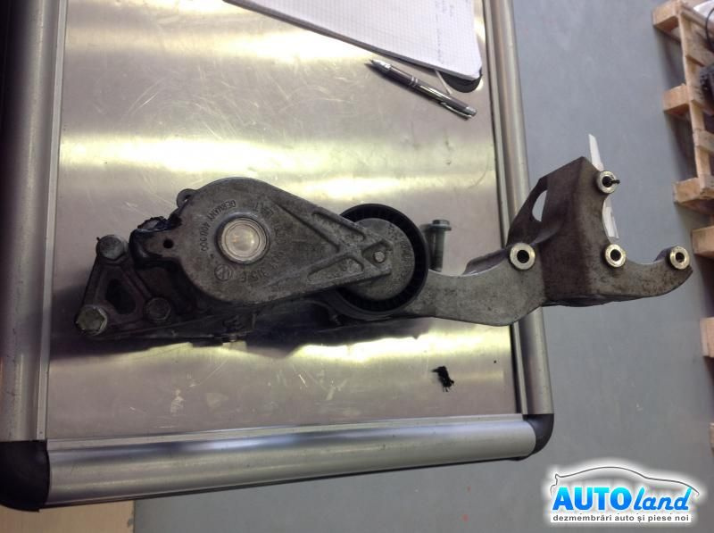 Suport Alternator 045903143c 1.9 TDI Intinzator Volkswagen SHARAN 2000-2010