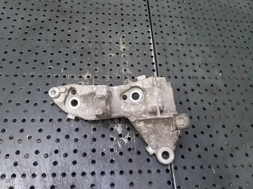 Suport alternator 1.4 tdci ford fiesta 6 av2q10k018aa
