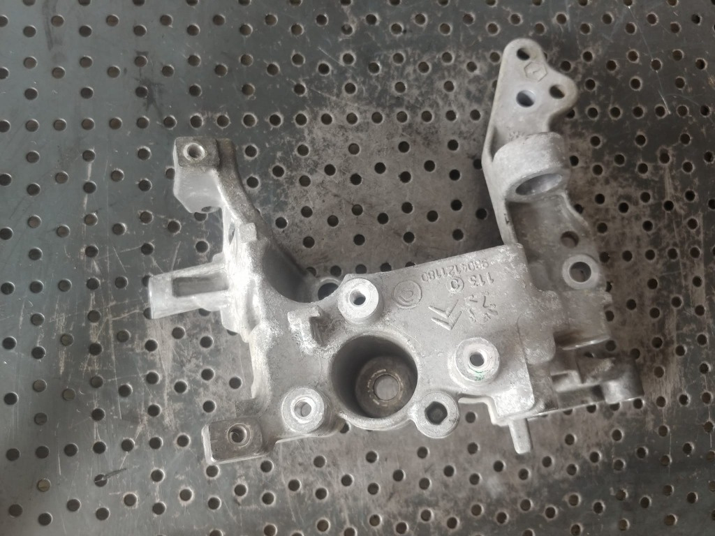 Suport alternator 1.6hdi bh02 peugeot 208 308 508 5008 citroen c3 c4 berlingo 9804121180