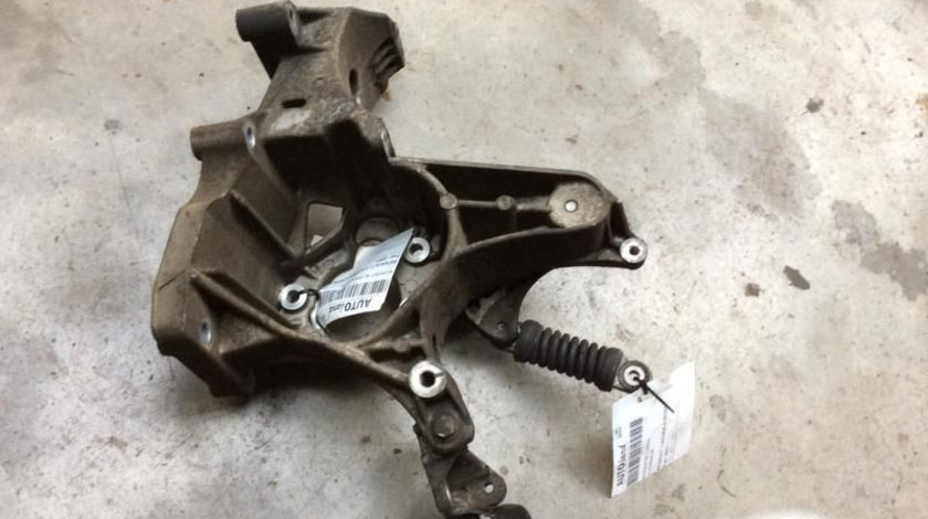 Suport Alternator 1.9 DCI Renault LAGUNA II BG0/1 2001