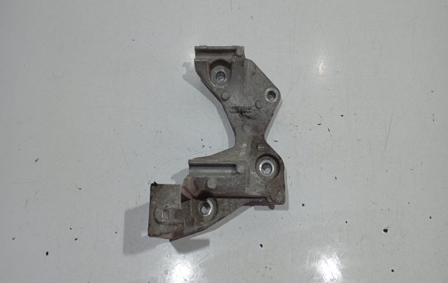 Suport alternator 117102094R 1.6sce Dacia Dokker [facelift] [2017 - 2020]