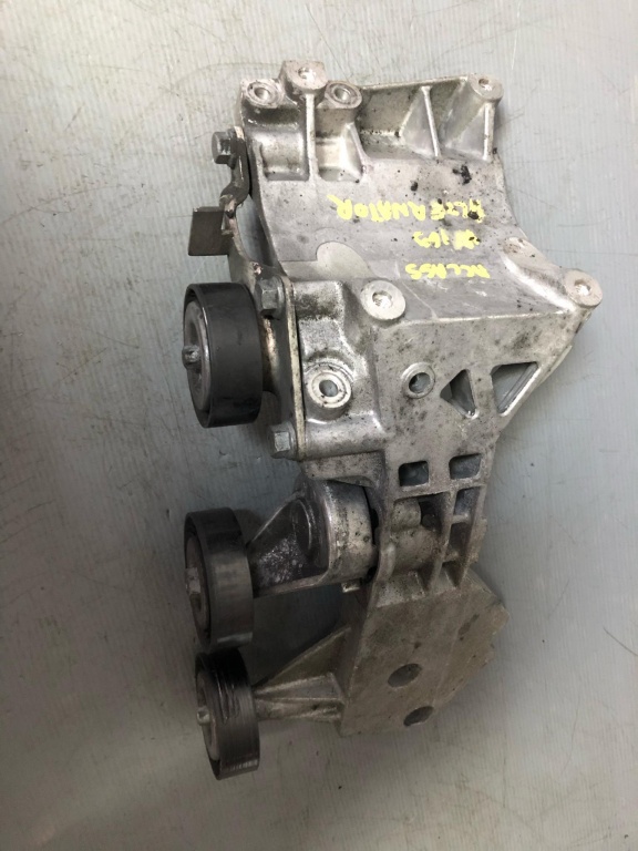 Suport alternator 2.0 cdi mercedes a-class w169