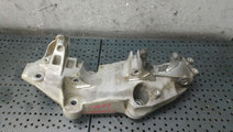 Suport alternator 2.0 dci renault laguna 3 8200527...