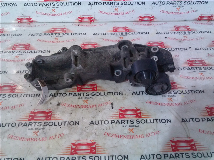 Suport alternator 2.0 RENAULT TRAFIC an fabr.2011