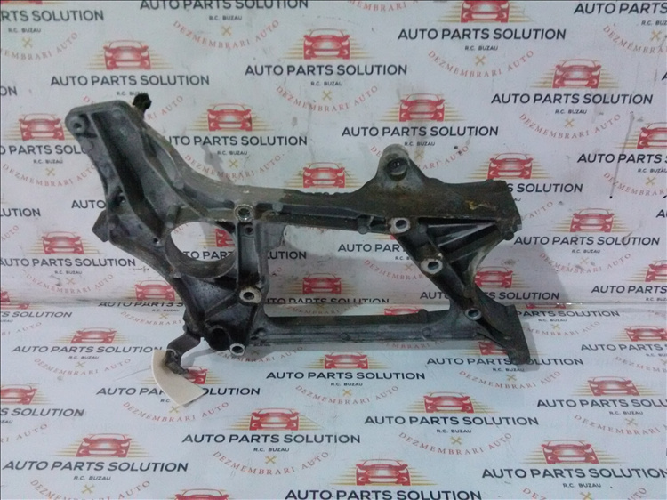 Suport alternator 2.2 CDI MB C CLASS an fabr.2011