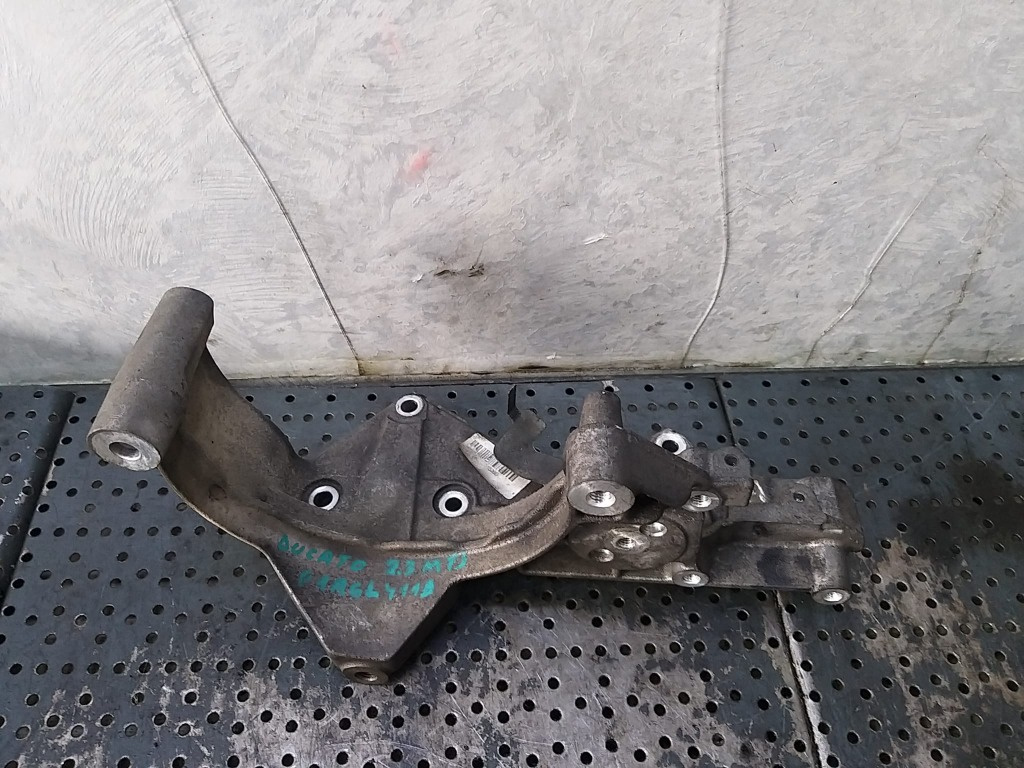 Suport alternator 2.3 mjt fiat ducato 5801848266