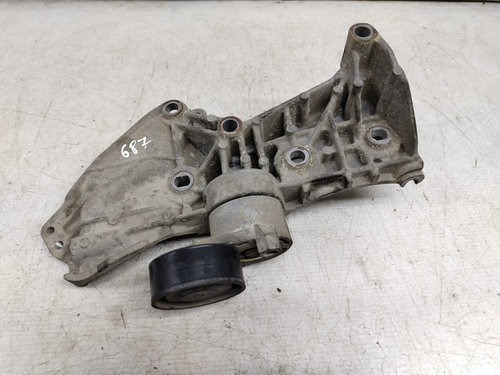 Suport alternator 8200669494 1.5 dci K9K612 Renault Clio 4 [2012 - 2020] 1.5 dci K9K612