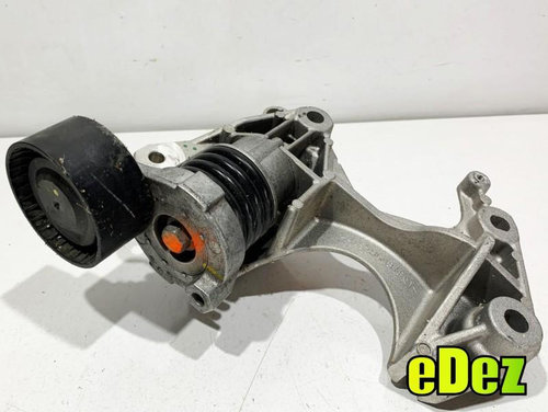 Suport alternator / accesorii Renault Captur (2013-2017) 0.9 tce 117101869R