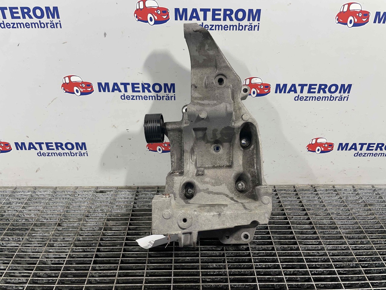 SUPORT ALTERNATOR BMW SERIA 5 E 60 SERIA 5 E 60 2.0 D - (2007 2010)