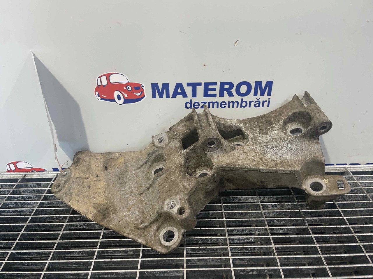 SUPORT ALTERNATOR DACIA DUSTER 1.5 DCI - (2013 2017)