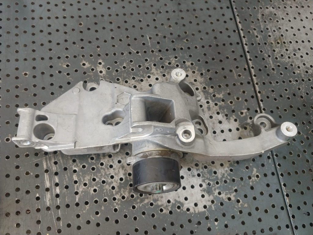 Suport alternator hn05 1.2 b peugeot 2008 208 3008 citroen c4 9809714680