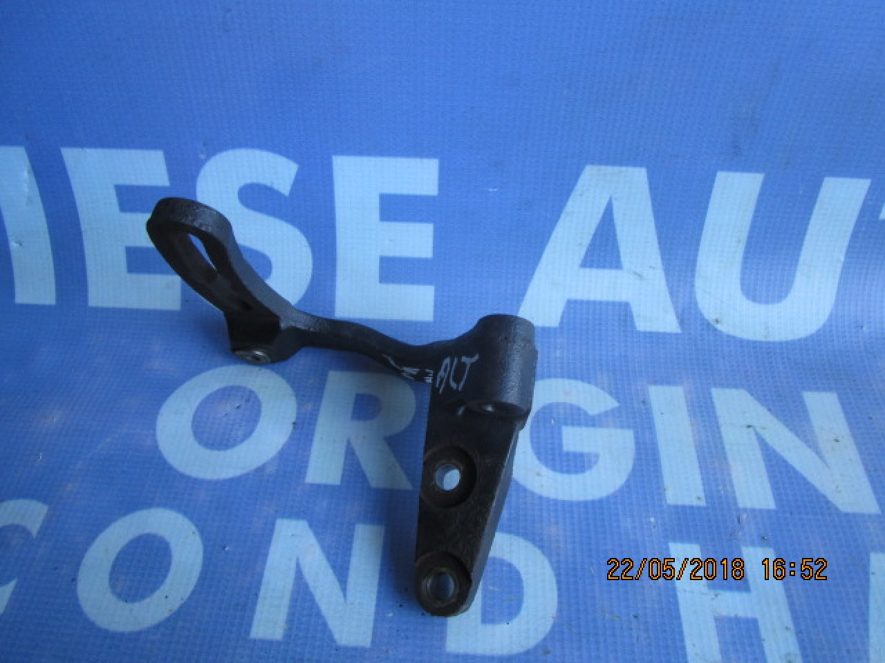 Suport alternator Lexus IS200 2.0i ; 444322150