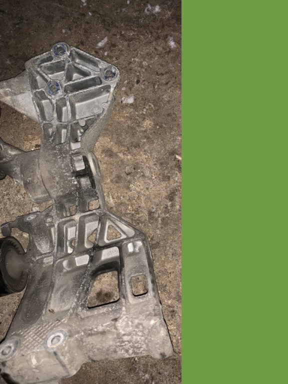 Suport alternator Mercedes-Benz A-Class W169 [facelift] [2008 - 2012] Hatchback 5-usi A 180 Autotronic (116 hp) 169/X23GK2/ A180 1.7 - 266.940