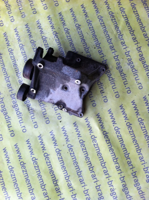 Suport alternator Mercedes-Benz C-Class W203/S203/CL203 [2000 - 2004] Coupe 3-usi C 200 Kompressor AT (163 hp) (CL203)