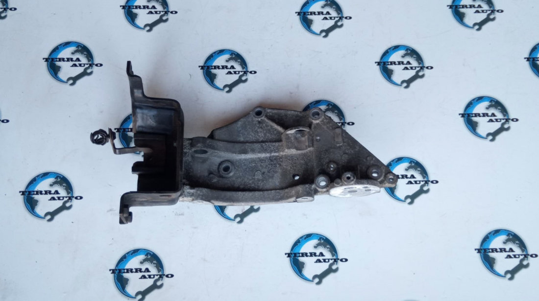 Suport alternator Peugeot 407 2.0 HDI 100 KW 136 CP cod motor RHR