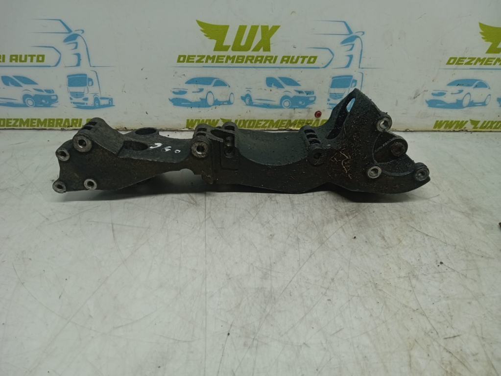 Suport alternator r045803143c Volkswagen VW Transporter T5 [2003 - 2009] 1.9 tdi AXC