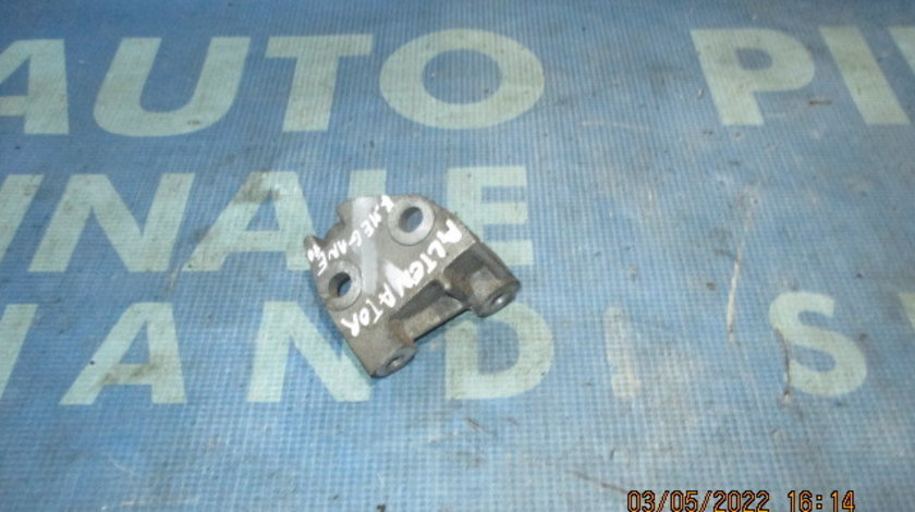 Suport alternator Renault Megane 1.9dti; 7700868725