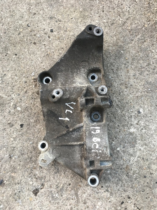 Suport alternator Renault Scenic 2 [2003 - 2006] Minivan 5-usi 1.9 dCi MT (120 hp) II (JM0/1_)