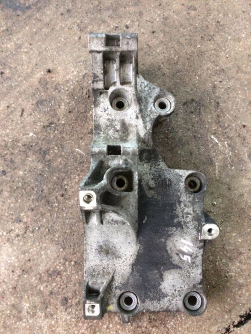 Suport alternator Skoda Octavia 2 [2004 - 2008] Liftback 5-usi 2.0 TDI MT (140 hp) 1Z3