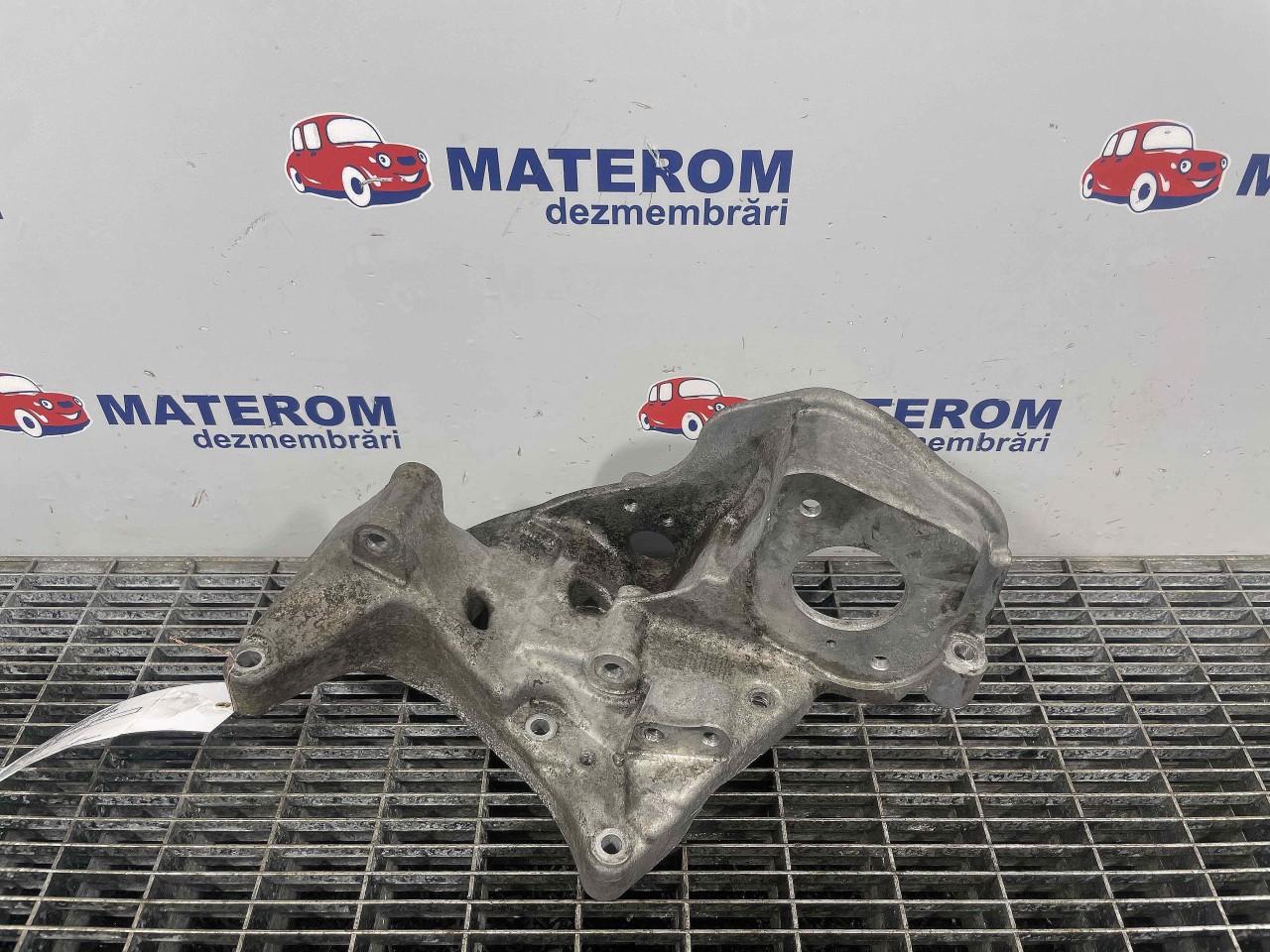 SUPORT ALTERNATOR VOLVO V40 V40 2.0 D - (2012 2016)