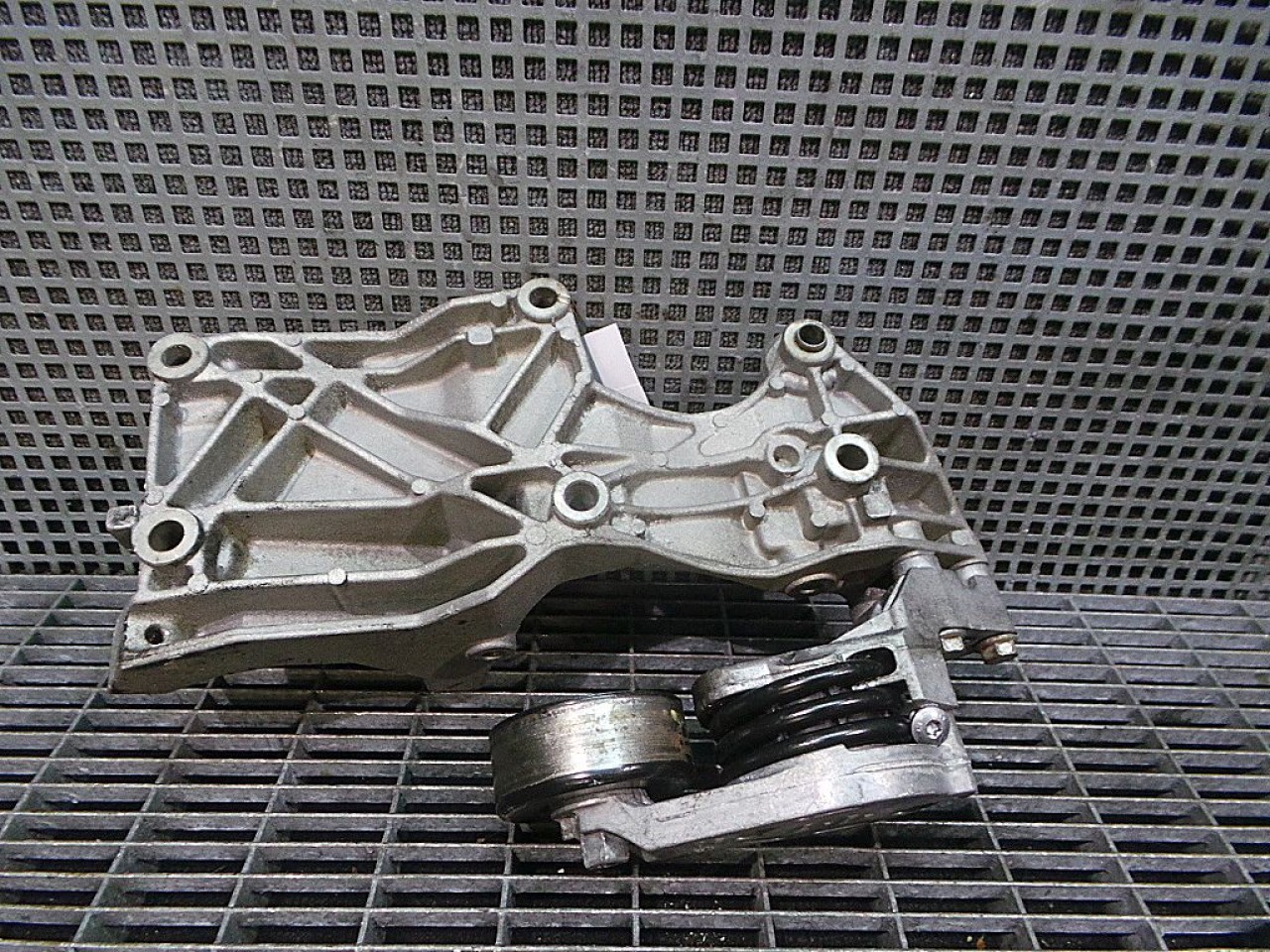 SUPORT ALTERNATOR VW POLO POLO 1.4 TDI - (2005 2009)