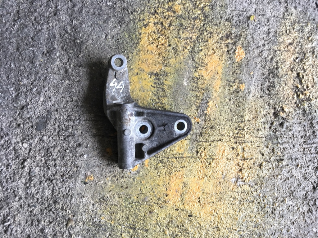 Suport aluminiu Mazda 626 GE [1991 - 1997] Liftback 2.0 MT (116 hp) 2.0i