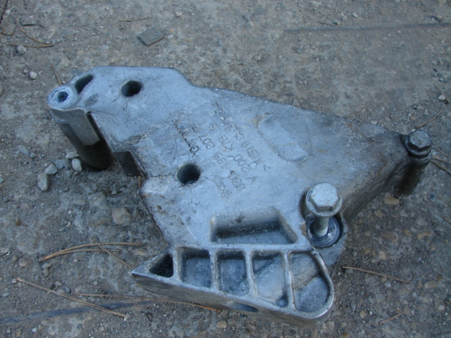 Suport aluminiu motor Skoda Octavia 2 [2004 - 2008] Liftback 5-usi 1.9 TDI DSG (105 hp) (1Z3)