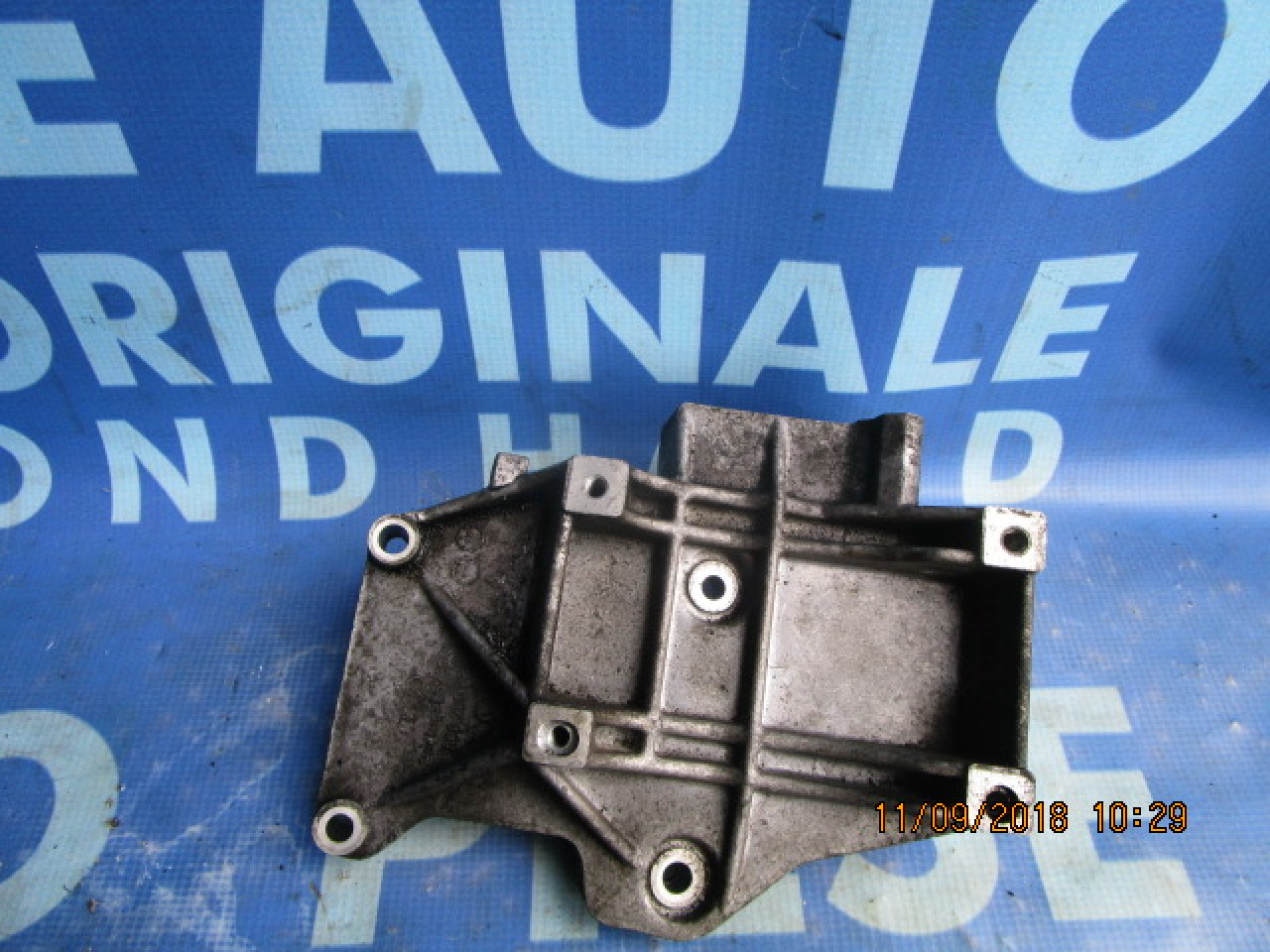 Suport anexe Audi A4 1.8T ; 058260885