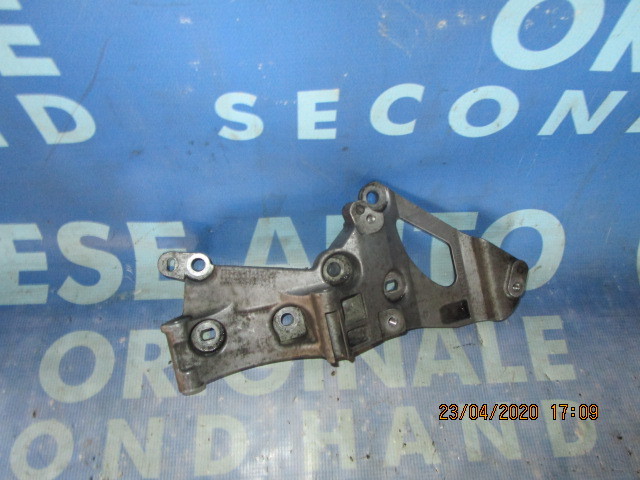 Suport anexe Renault Megane 1.6 16v;  8200170062