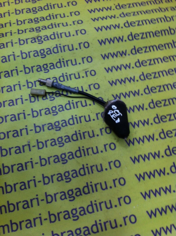 Suport antena Skoda Octavia [1996 - 2000] Combi wagon 5-usi 1.9 TDI MT (110 hp) (1U5)