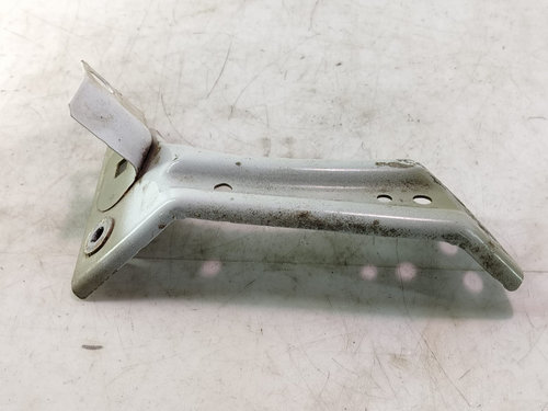 Suport aripa 3g0821142 Volkswagen VW Passat B8 [2014 - 2020] 2.0 tdi DFCA