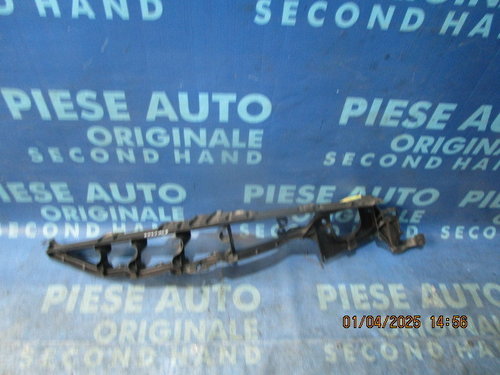 Suport aripa BMW E70 X5, 7157990 (o ureche rupta)