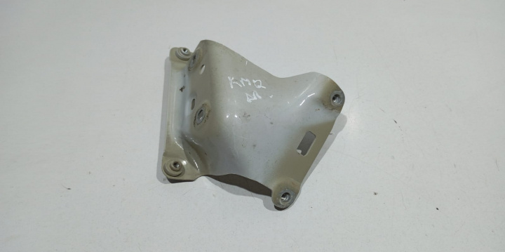 Suport aripa dreapta fata 658821228A Skoda Kamiq [2019 - 2020]