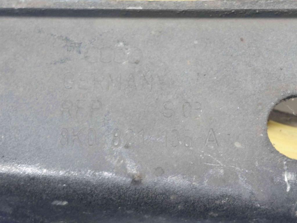 Suport aripa dreapta fata Audi A4 (8K2, B8) [Fabr 2008-2015] 8K0821136A