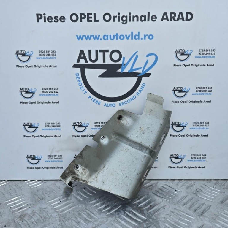 Suport aripa dreapta fata Nissan NV400 2011-> 641C20003R