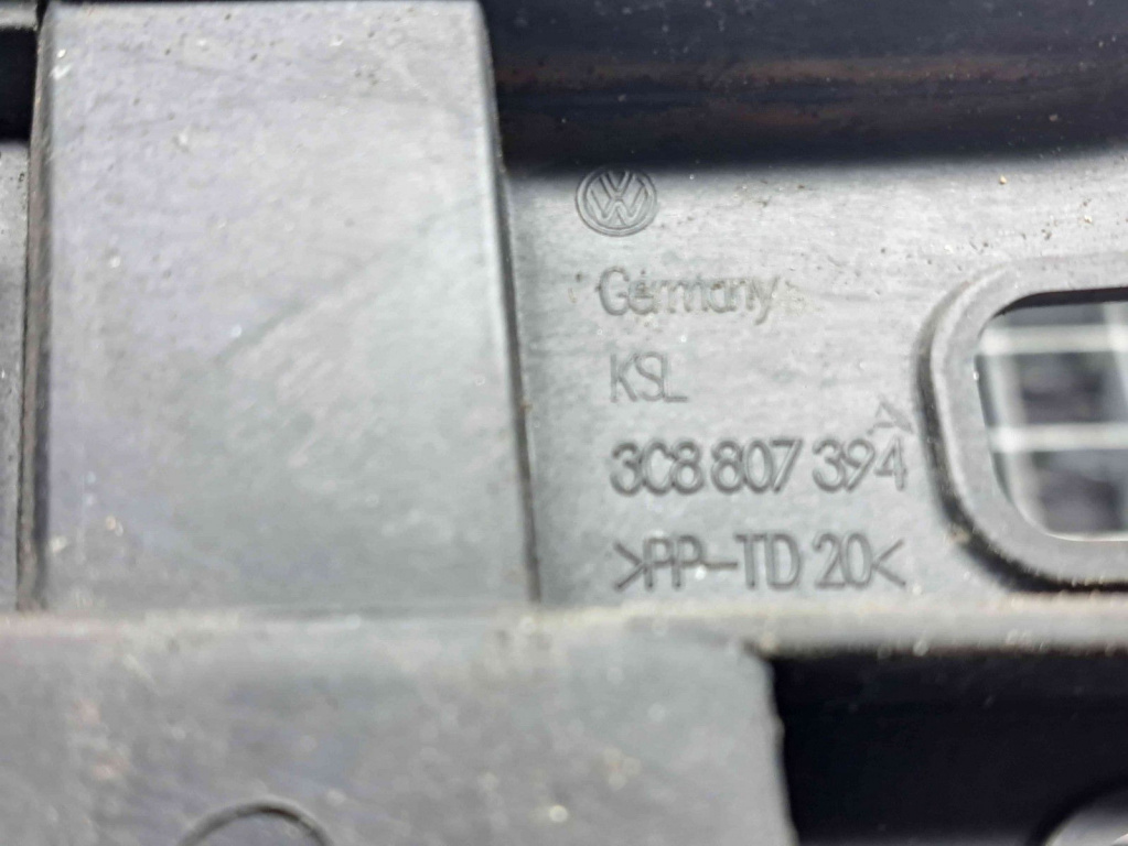 Suport aripa dreapta spate Volkswagen Passat CC (357) [Fabr 2008-2012] 3C8807394