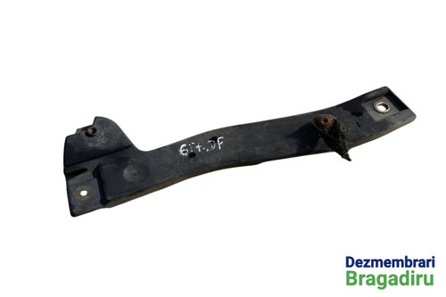 Suport aripa fata dreapta Cod: 3R0807204 3R0807204 Seat Exeo [2009 - 2012] Sedan 2.0 TDI MT (143 hp)...