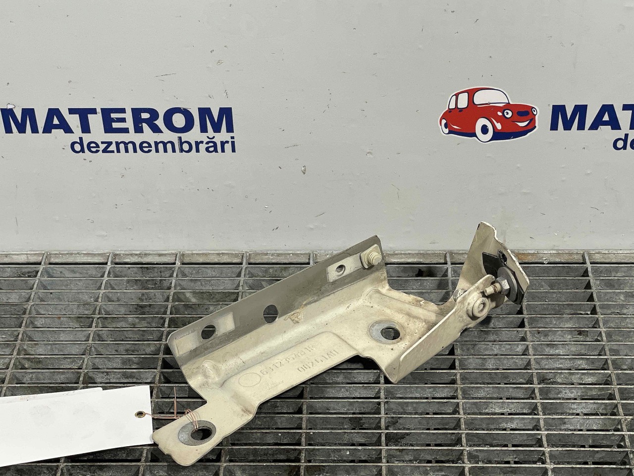 SUPORT ARIPA FATA RENAULT CAPTUR - - (2013 2016)