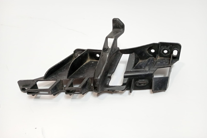 Suport Bara fata stanga 8200213560 Renault Modus [2004 - 2007]