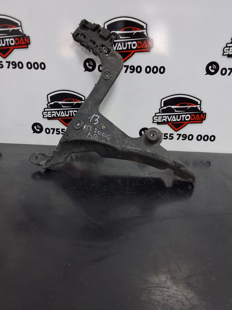 Suport bara spate Audi A3 (2003-2008) [8P1] 1.9 Motorina 2006, DREAPTA / 8P4807378A