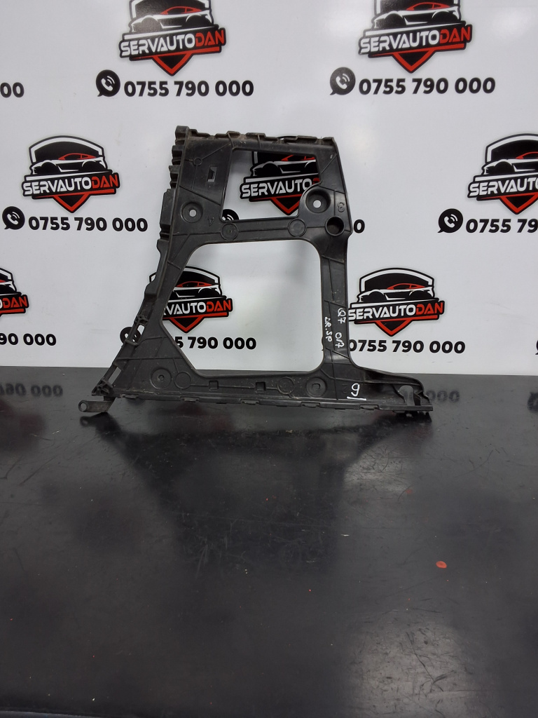 Suport bara spate Audi Q7 (2015->) [4M] 3.0 Motorina 2017, DREAPTA SPATE / 4M0807454A