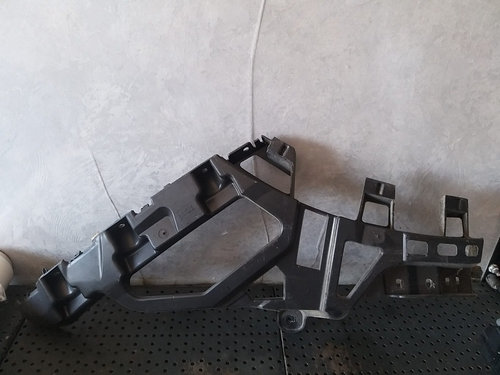 Suport bara spate dreapta jos peugeot 5008 2 9814615980