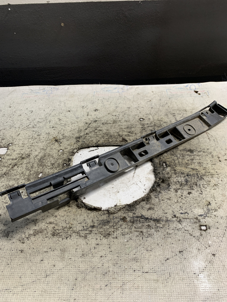 Suport bara spate Skoda Yeti - Motorina 2012, 5C6807863