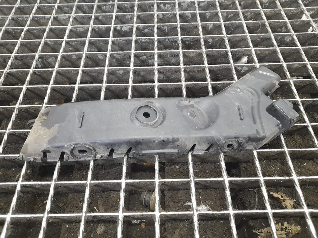 Suport bara spate stanga 5F0807375 Seat Leon 3 5F [2012 - 2016] 1.4 tsi CMBA