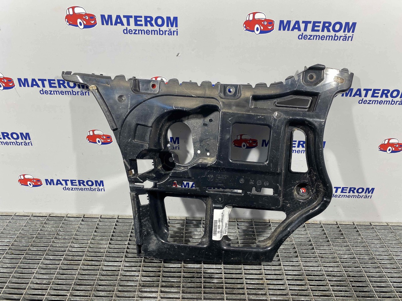 SUPORT BARA SPATE STANGA BMW SERIA 3 E 90 SERIA 3 E 90 - - (2007 2012)
