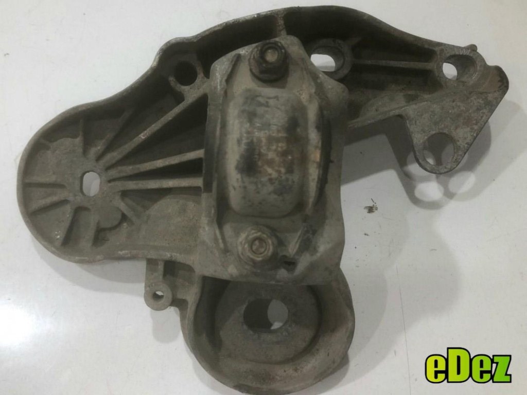 Suport bara stabilizatoare stanga fata Audi A6 (2004-2011) [4F2, C6] 3.0 tdi 4f0199351h