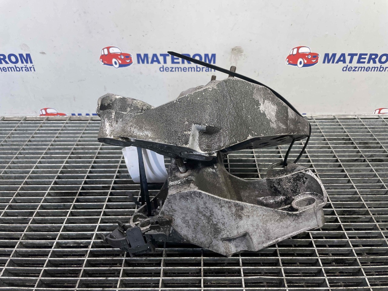 SUPORT BARA TORSIUNE AUDI A4 2.0 TDI - (2004 2007)