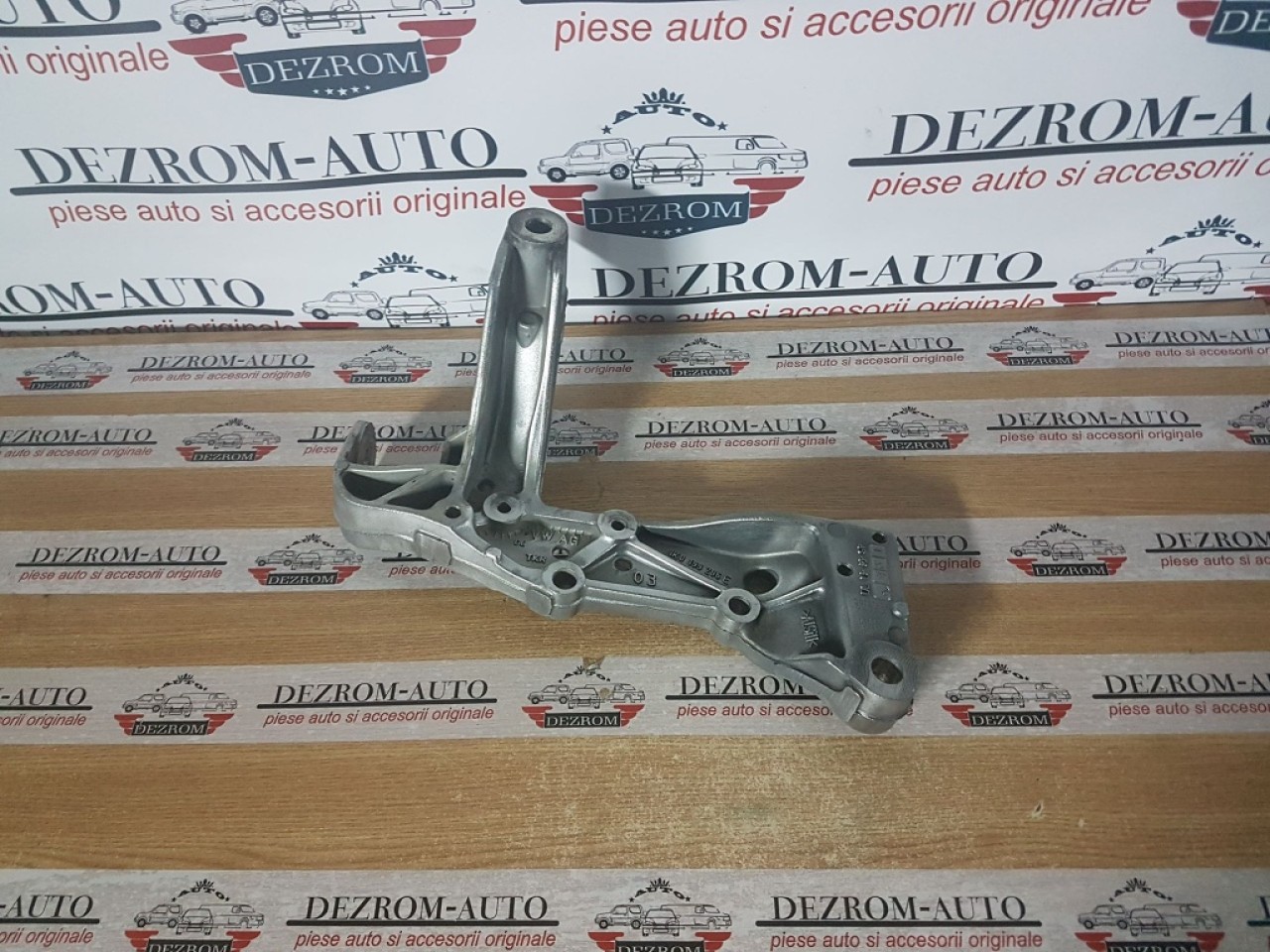 Suport bascula dreapta fata 1k0199296E seat toledo III
